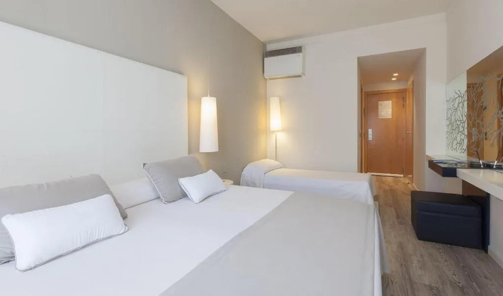 Room, Canyelles Marina 3000, Costa Brava