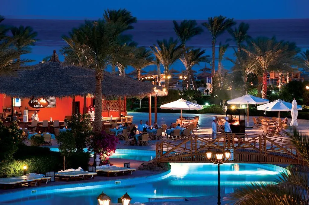 Terrace, Amwaj Oyoun Resort & Casino, Red Sea Riviera