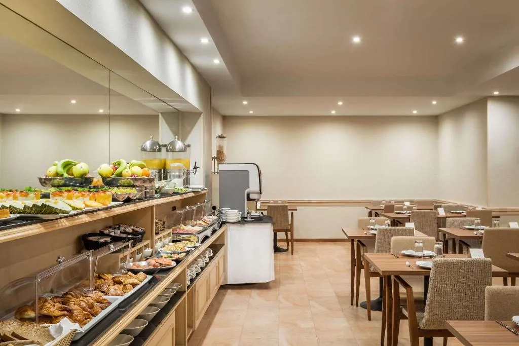 Restaurant, Petit Palace Eixample, Barcelona