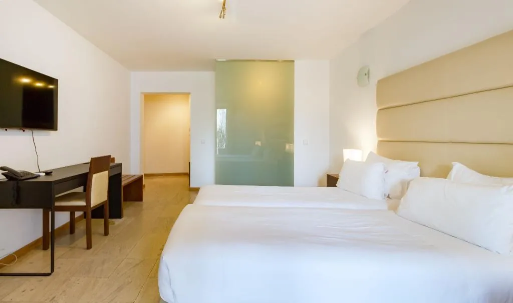 STUDIO STANDARD Room, Oca Vitoria Village, Porto