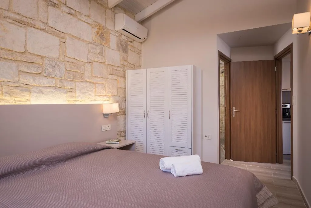 VILLA WITH PRIVATE POOL Room, Spilia Village Hotel & Villas, Crete