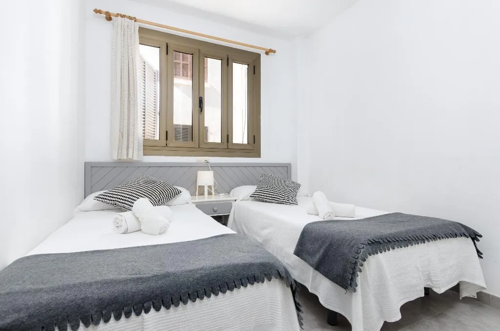 APARTMENT TWO BEDROOMS Room, Alcudia Apartments, Majorca