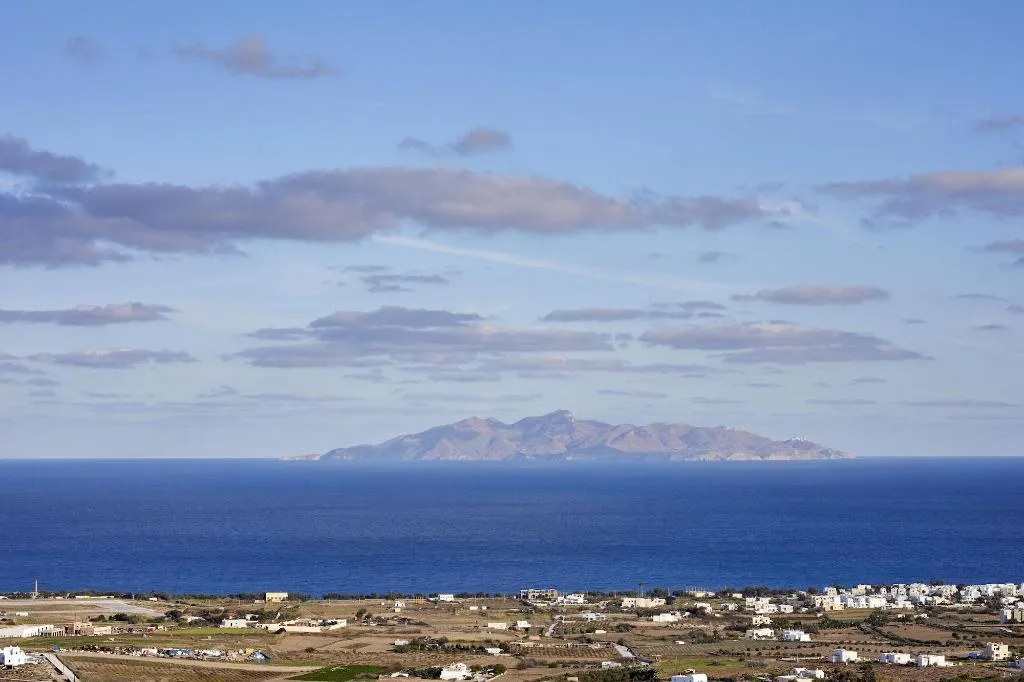 General view, Nano Suites, Santorini