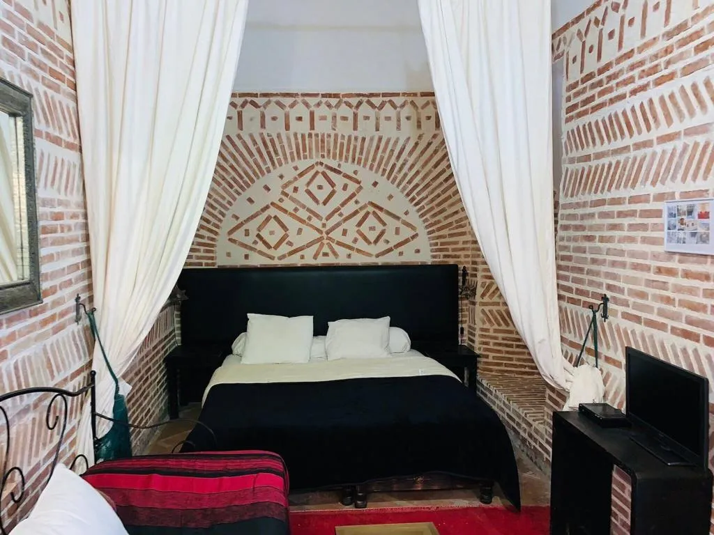 Room SUPERIOR Room, Riad Dar Bounouar, Marrakech
