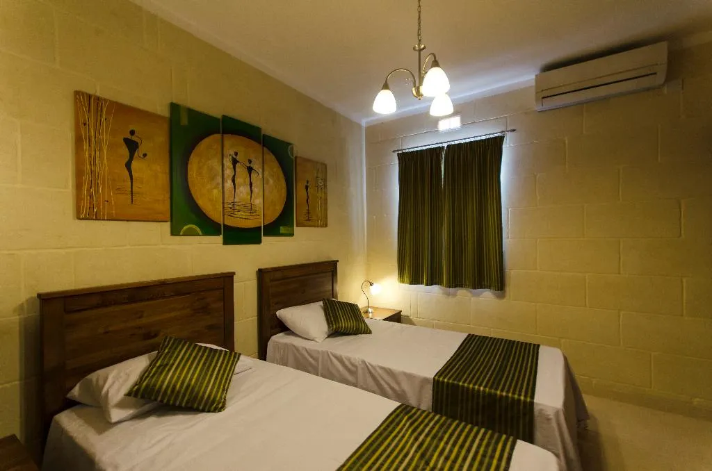 APARTMENT TWO BEDROOMS Room, Misrah Simar, Gozo