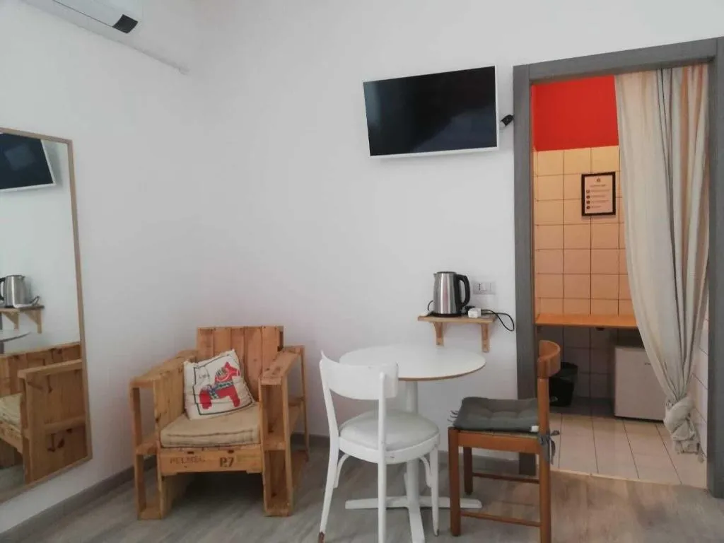 Room, Woodhouse Hotel, Milan