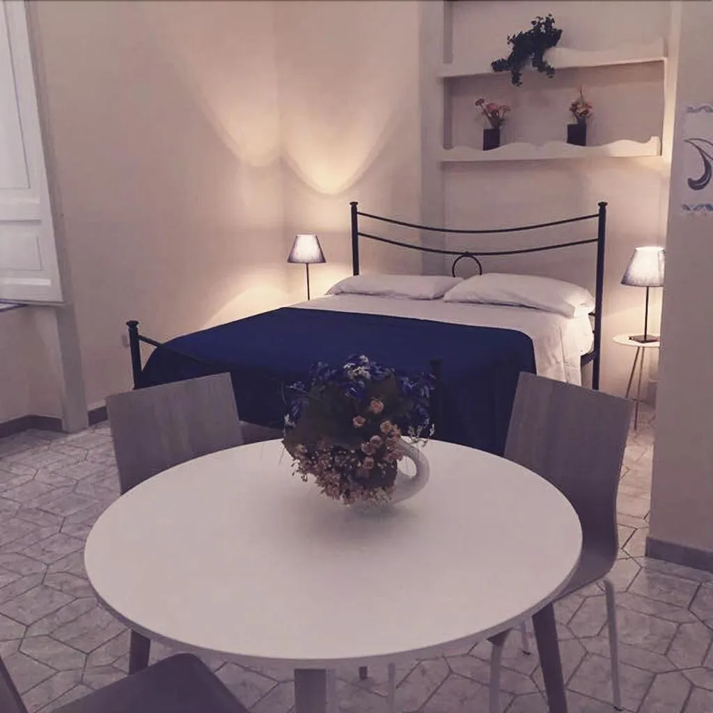 Room, B&B Catoledo, Naples