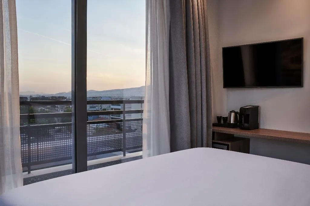 SUITE WITH VIEWS Room, NLH Kerameikos Neighborhood Lifestyle Hotels, Athens