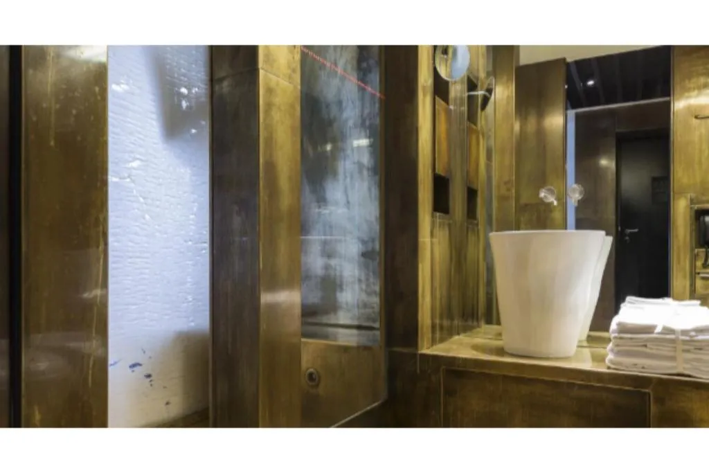 DOUBLE STANDARD Room, Strafhotel a member of Design Hotels, Milan