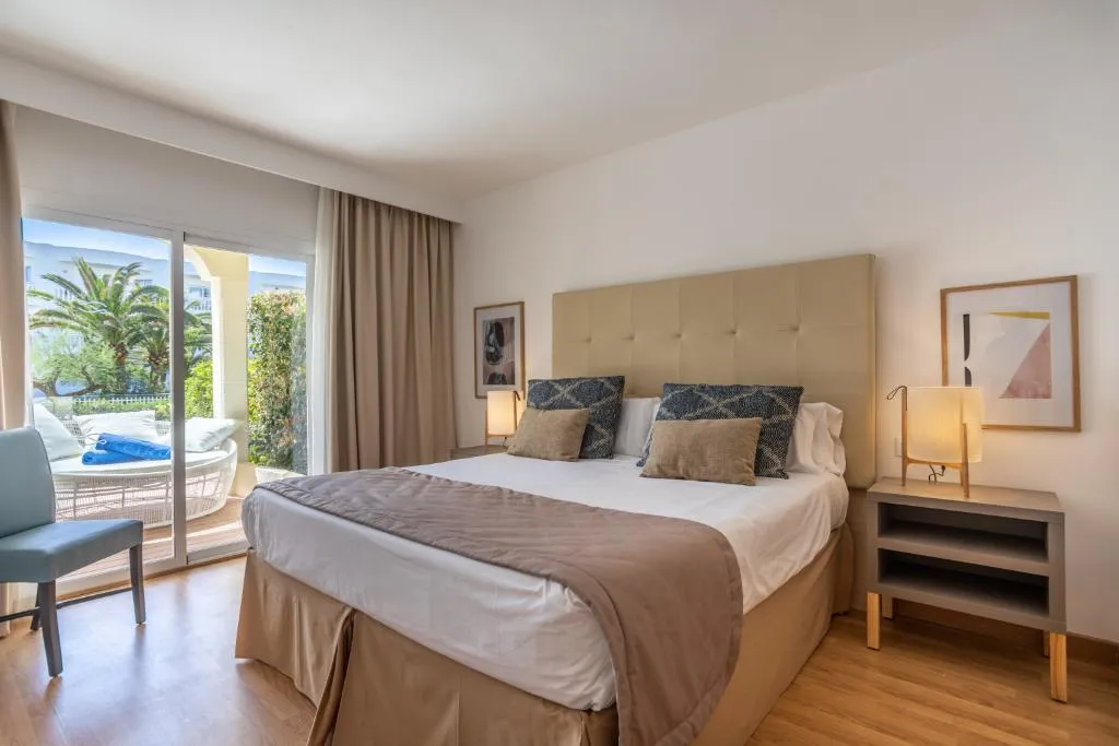 APARTMENT CAPACITY 2 Room, Zafiro Bahia, Majorca