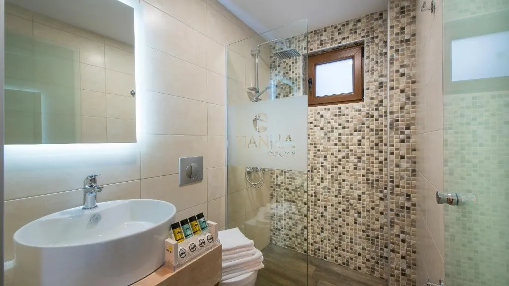 Double or Twin DELUXE Room, Yianna Caravel Suites by Checkin (adults only), Crete