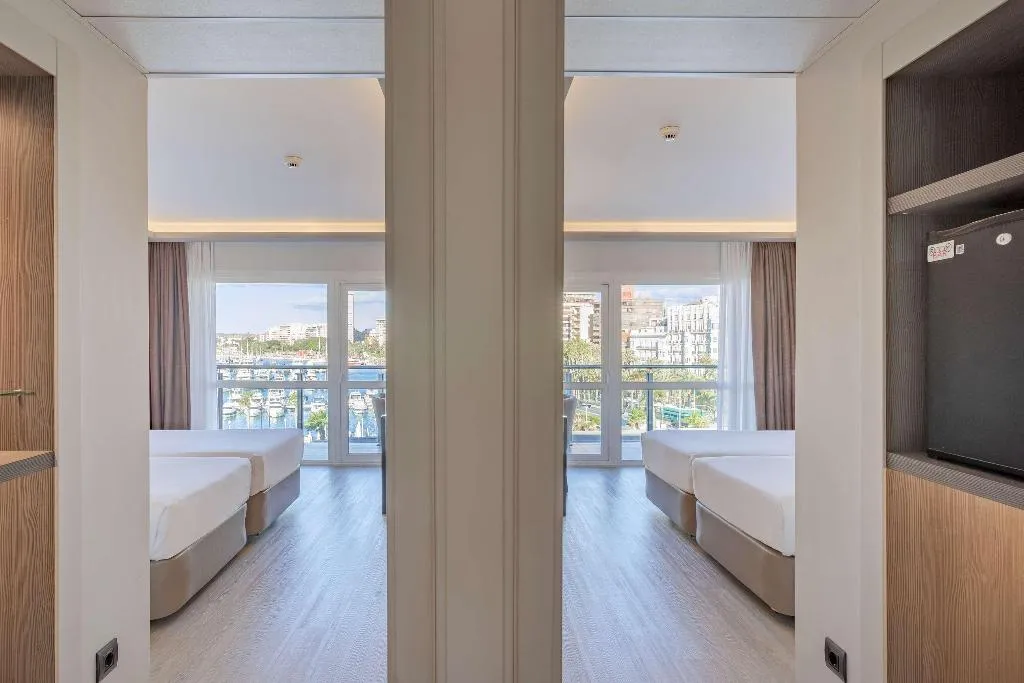 Room CONNECTING ROOM Room, Melia Alicante, Costa Blanca