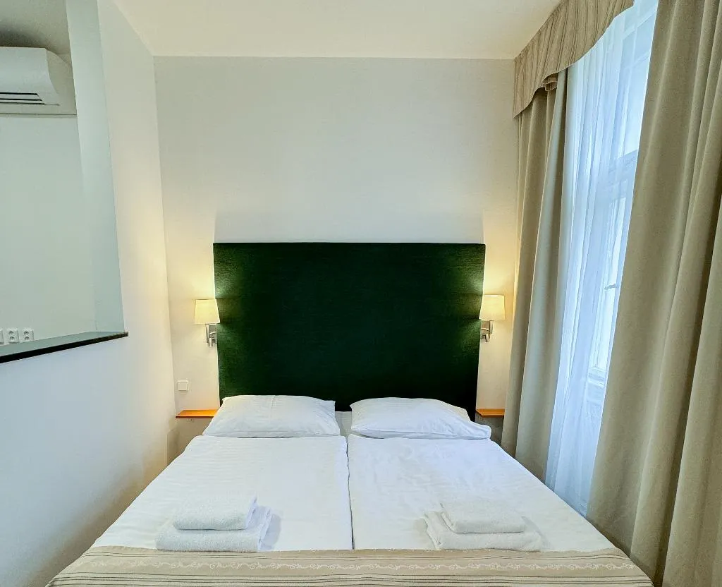 Double or Twin COMFORT Room, Hotel Mala Strana, Prague