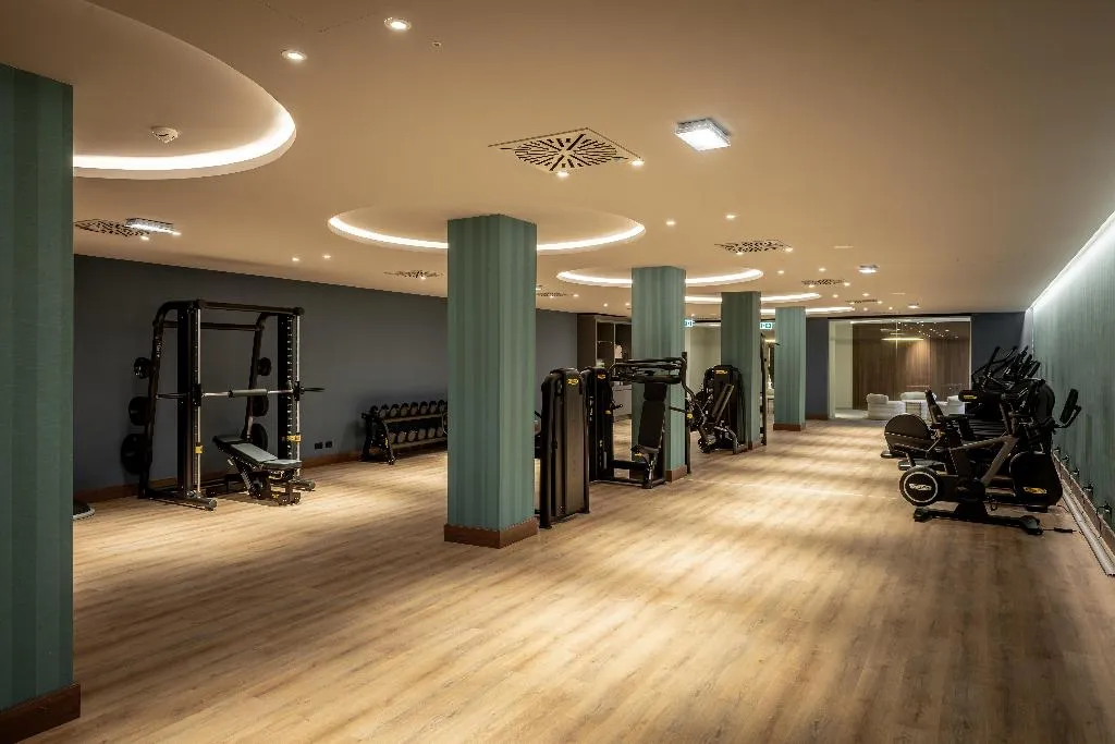 Sports and Entertainment, Radisson Blu Hotel Florence, Florence