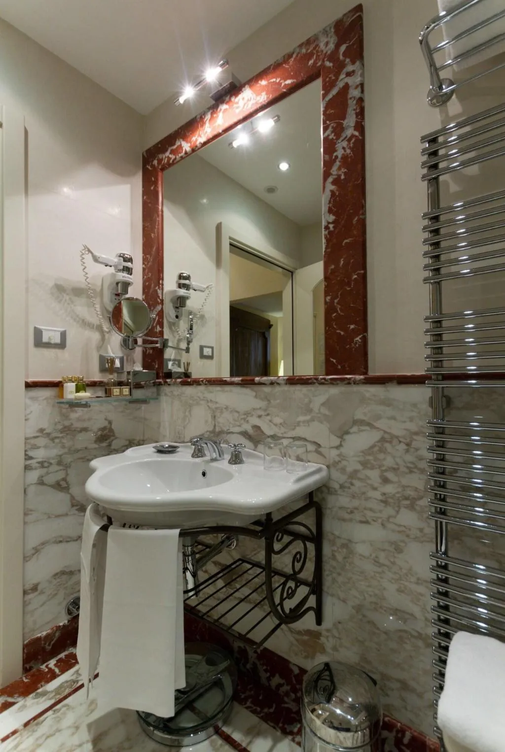 TWIN DELUXE Room, Golden Tower Hotel & Spa, Florence