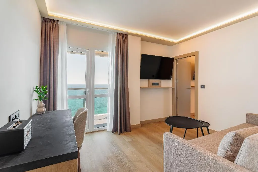 JUNIOR SUITE PREMIUM SEA VIEW Room, Melia Alicante, Costa Blanca