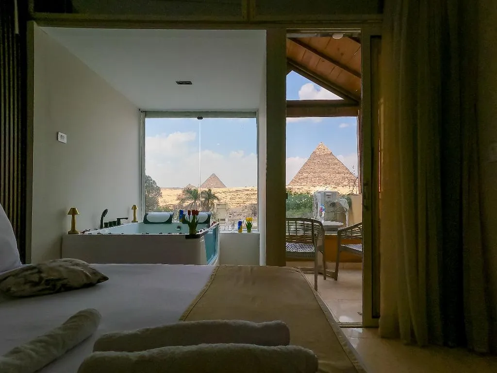 Double or Twin DELUXE WITH JACUZZI Room, Giza Pyramids View Inn, Cairo