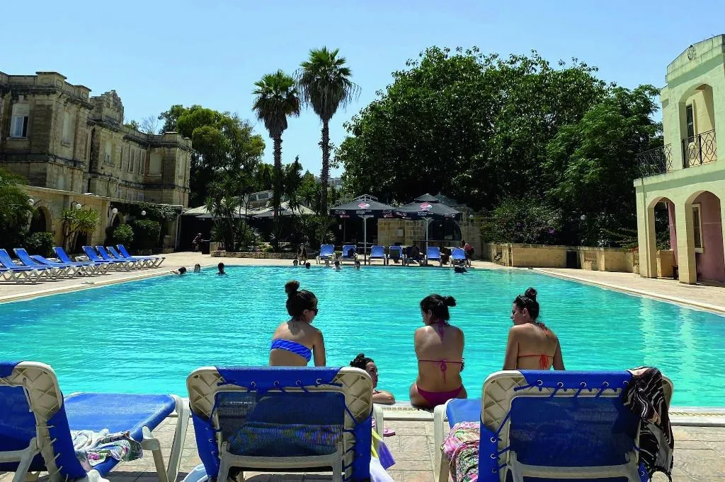 Sports and Entertainment, Sprachcaffe International Aparthotel Pembroke, Malta