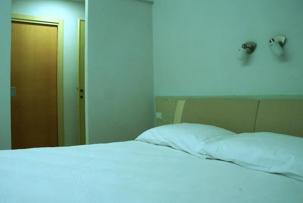 Room, La Casa di Boz B&B, Olbia