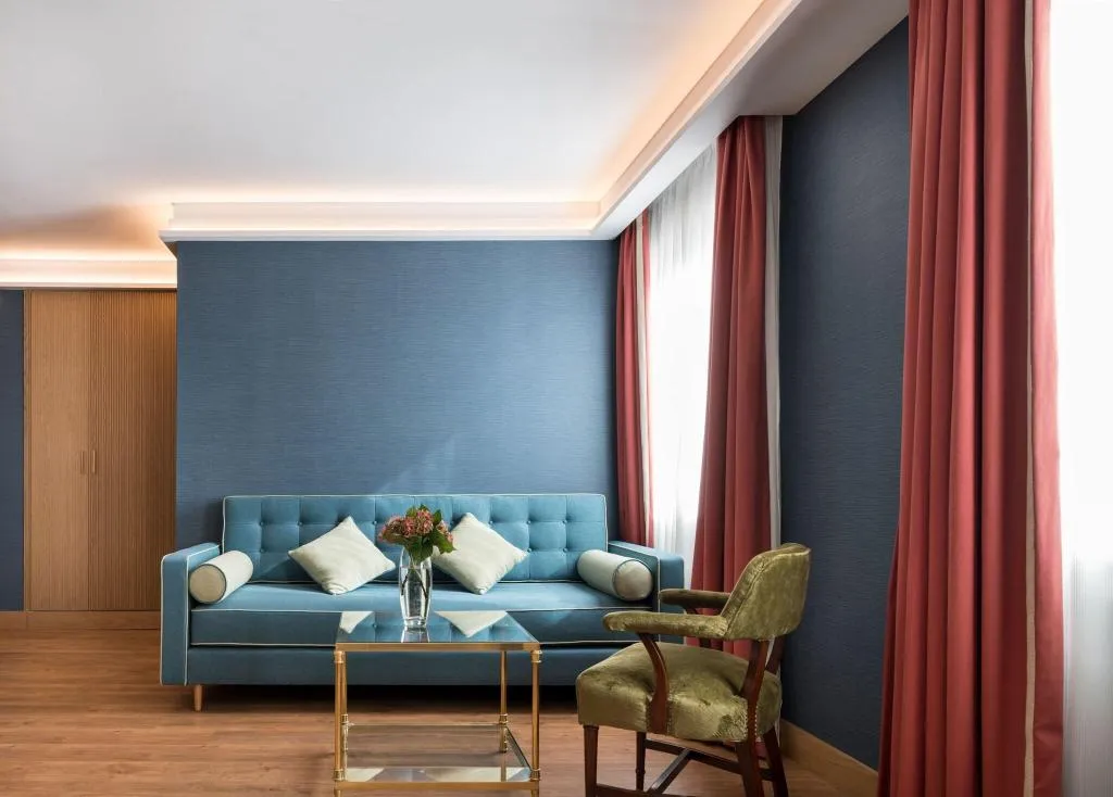 JUNIOR SUITE WITH DOUBLE BED Room, Principe Pio, Madrid