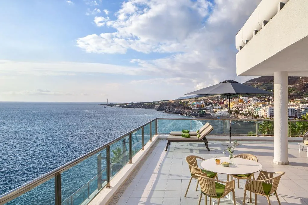 JUNIOR SUITE SEA FRONT Room, Melia La Palma, La Palma