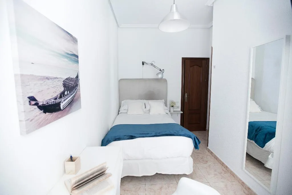 SINGLE STANDARD Room, Vazquez de Mella Boutique Gran Vía, Madrid