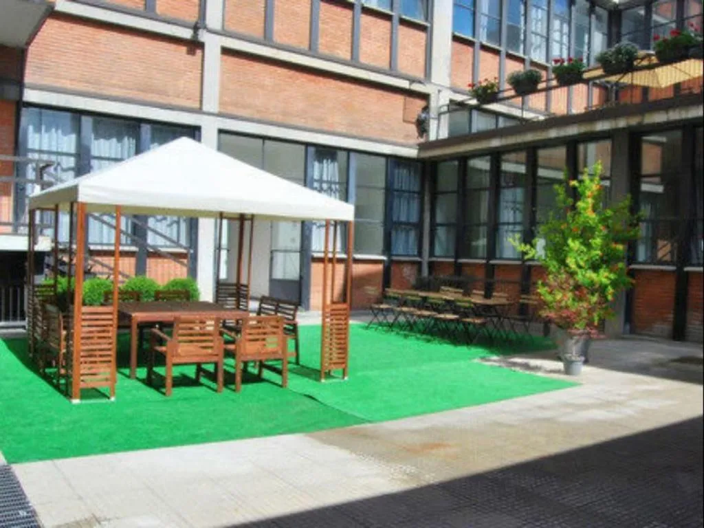 Terrace, Mio Hostel, Milan