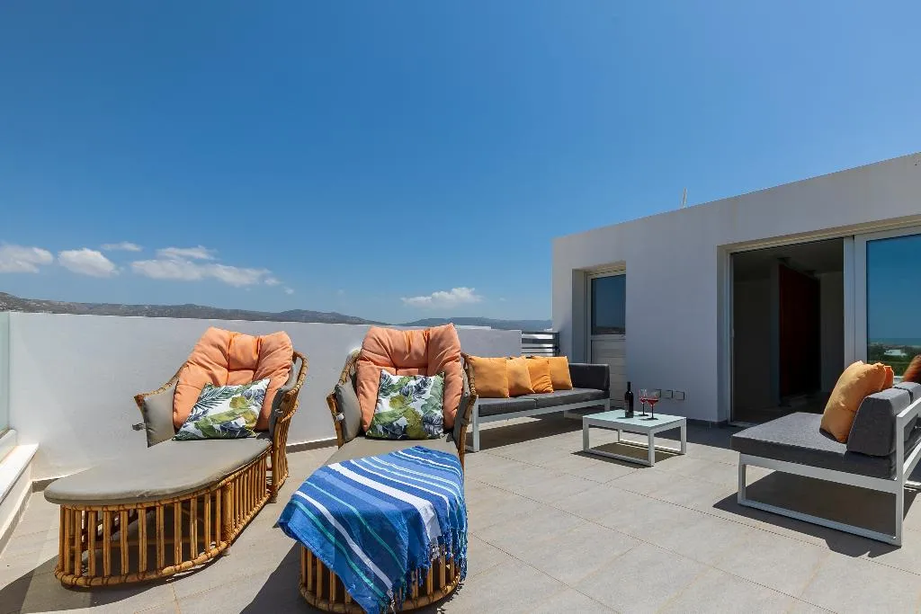 VILLA FIVE BEDROOMS WITH MORE THAN THREE BATHROOMS Room, Sea Point Villas, Cyprus