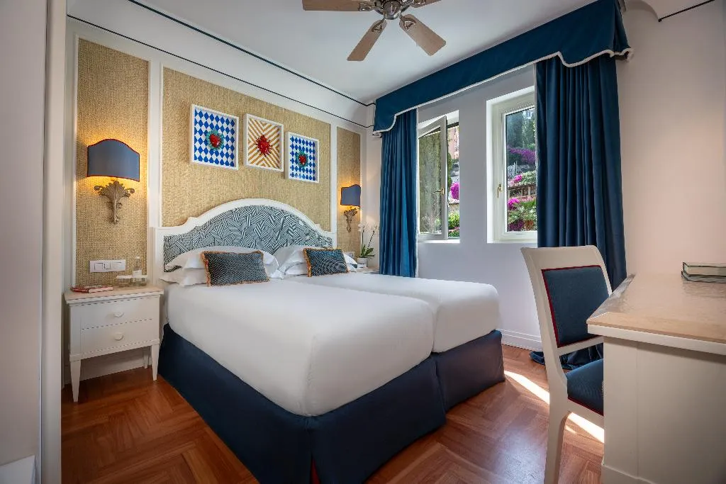 DOUBLE SUPERIOR Room, Grand Hotel San Pietro, Taormina