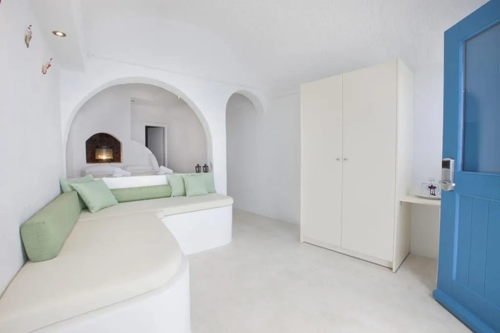 Room, Abyssanto Suites & Spa, Santorini