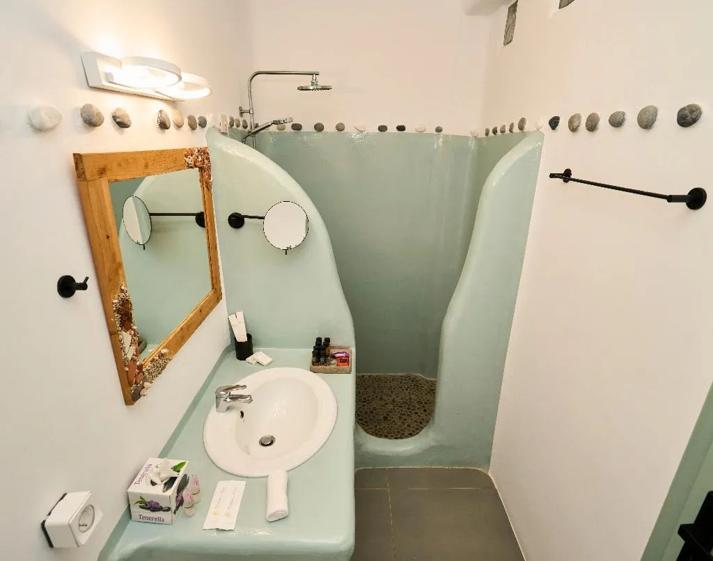 Double or Twin BASIC Room, Bellissimo Resort, Mykonos