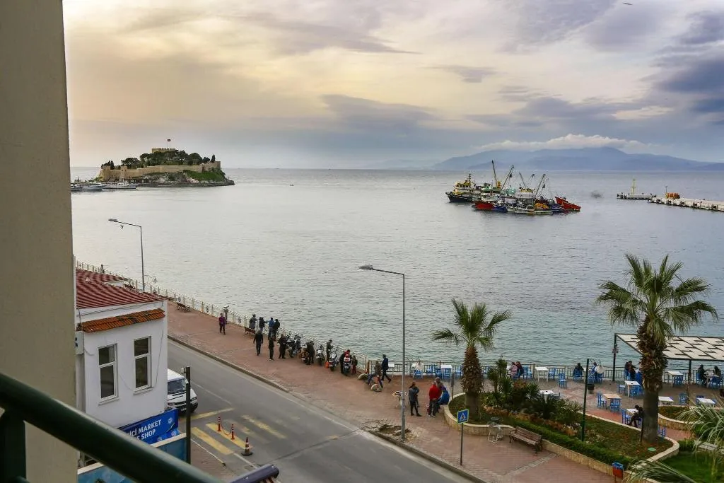 General view, Kayhanbey Hotel, Izmir
