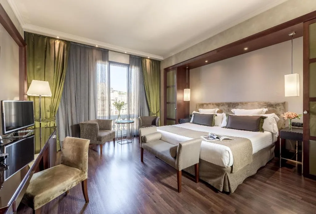 Room, Barcelona Center, Barcelona
