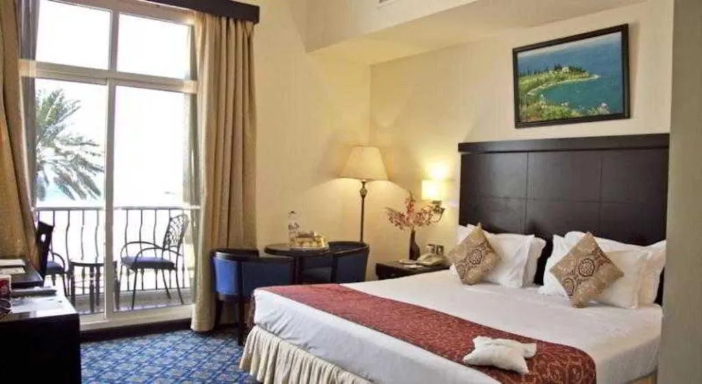 Room, Regent Beach Resort Jumeirah, Dubai