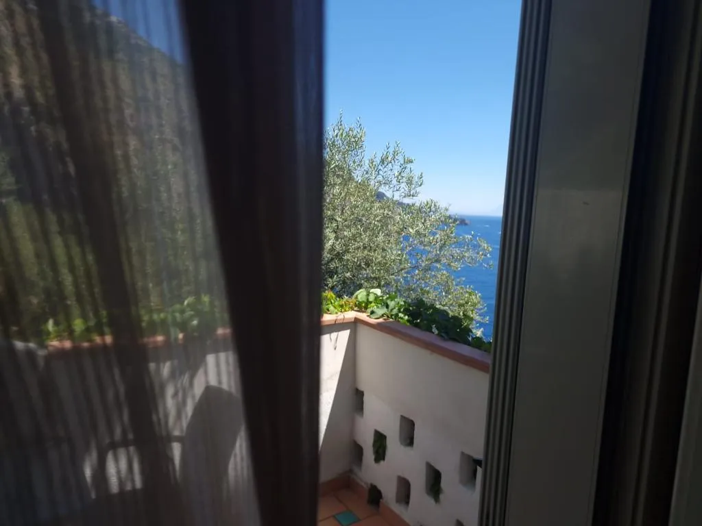 Double or Twin STANDARD Room, La Perla, Naples