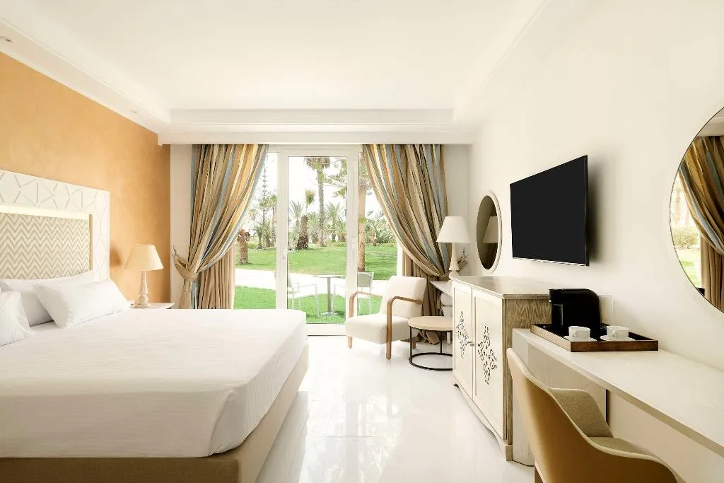 FAMILY ROOM GARDEN VIEW Room, Iberostar Selection Eolia Djerba, Tunisia