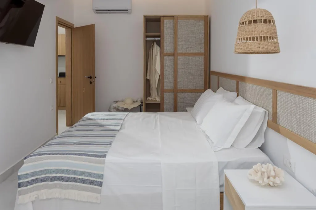 SUITE CAPACITY 3 Room, Galazio beach resort, Crete