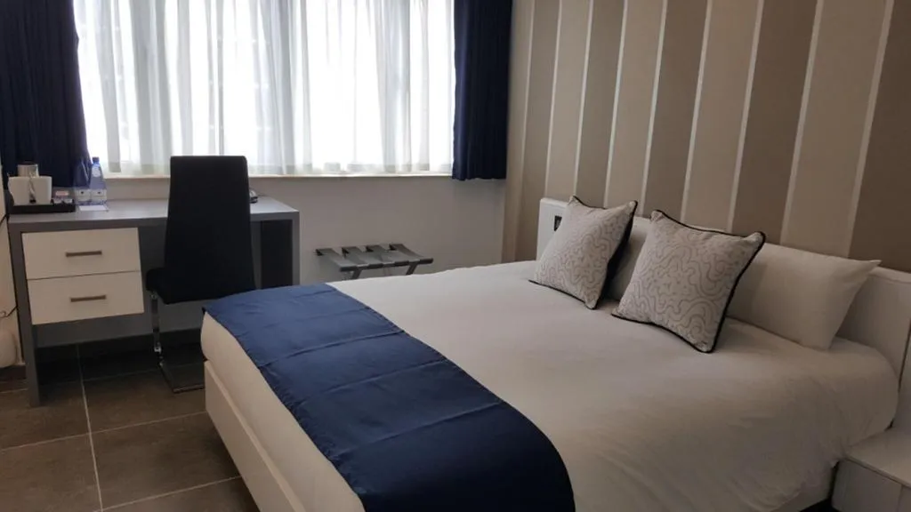 Room, Pebbles Boutique Aparthotel, Malta