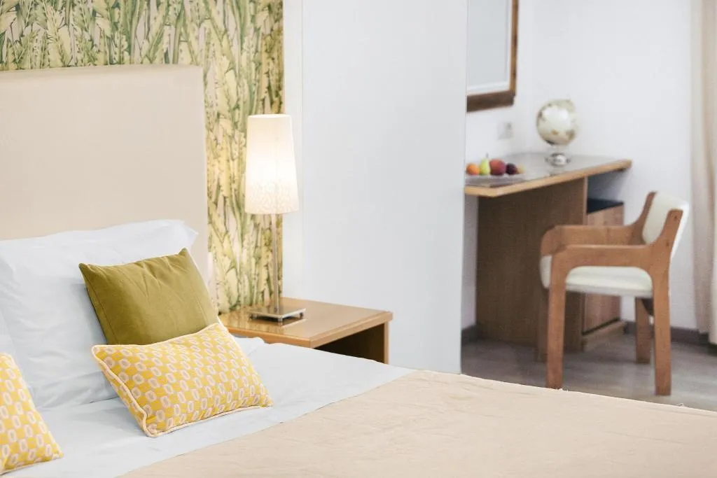 Room, Conca Park, Naples