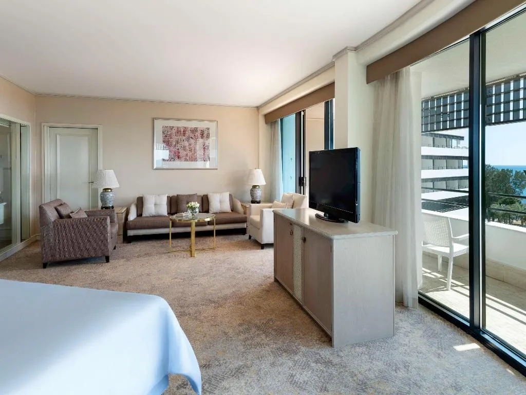 JUNIOR SUITE SEA VIEW KING BED Room, Rixos Downtown Antalya L.O.L.ThemePark Free Access, Antalya