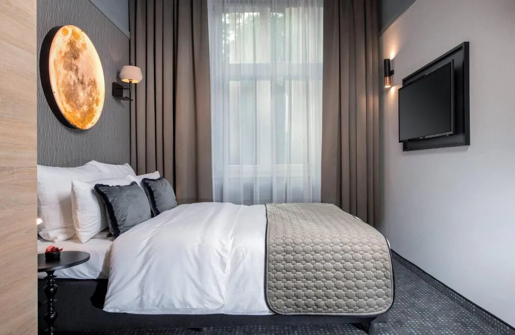 SUITE WITH DOUBLE BED Room, Leonardo Boutique Hotel Krakow Old Town, Krakow