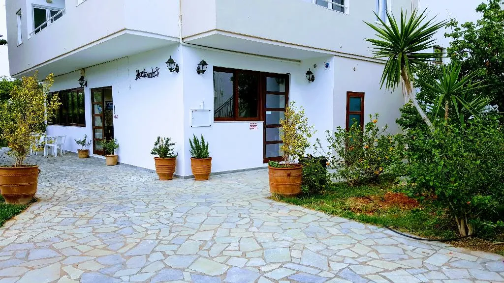 Lobby, Mastorakis Studios, Crete