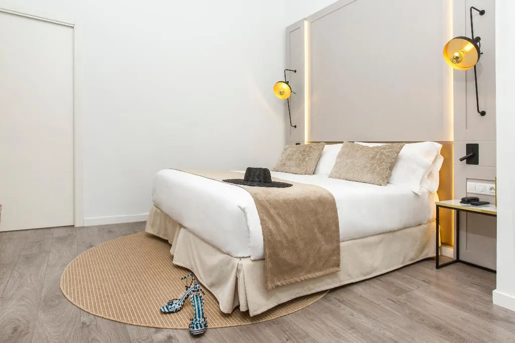 DOUBLE SINGLE USE STANDARD Room, ICON Rosetó, Majorca