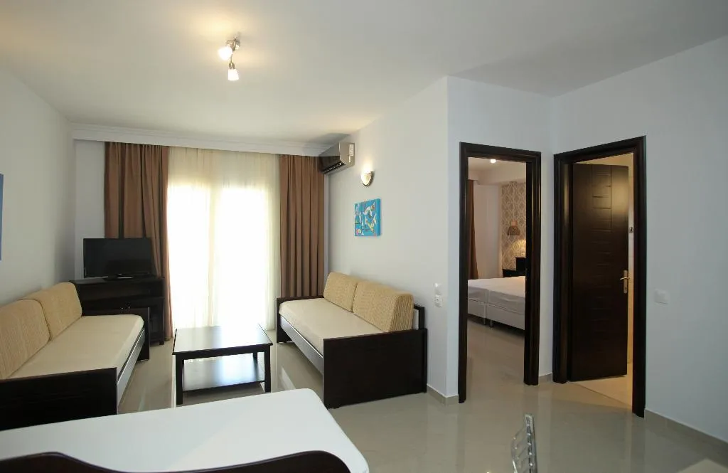 APARTMENT CAPACITY 4 Room, Naias Beach, Halkidiki