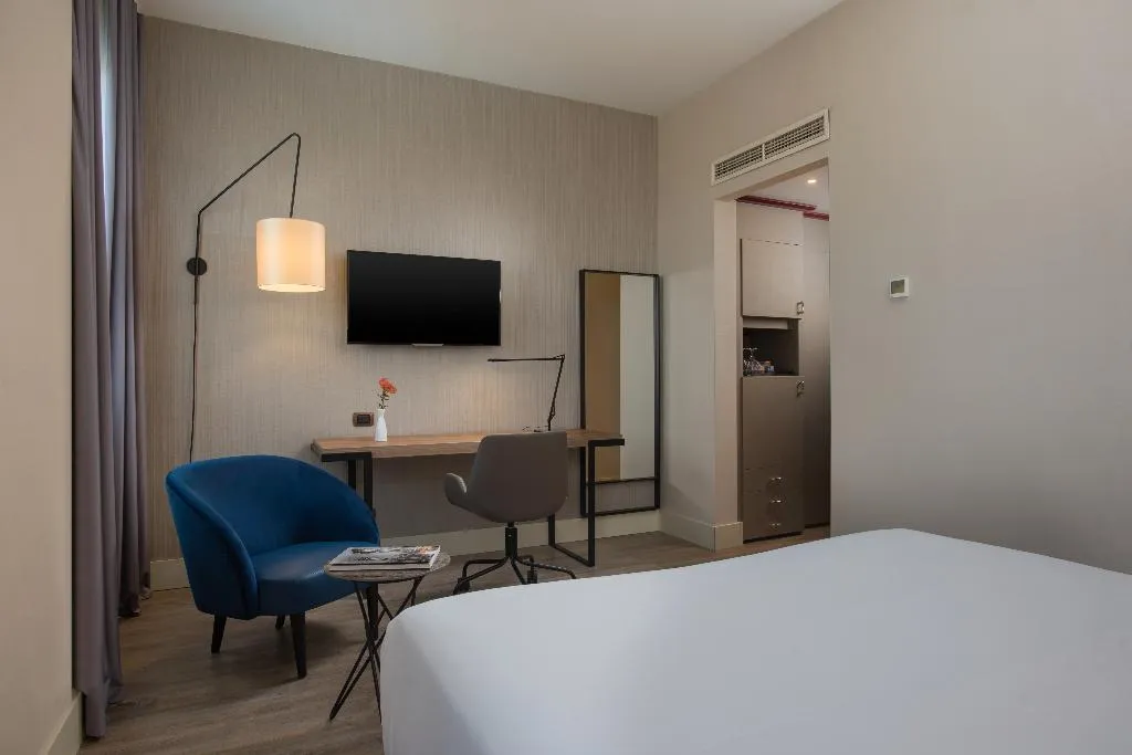 DOUBLE STANDARD Room, NH Palermo, Palermo