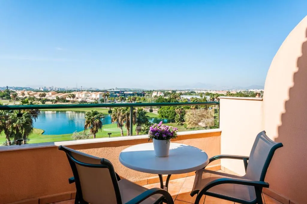 TRIPLE STANDARD Room, Hotel Alicante Golf, Costa Blanca