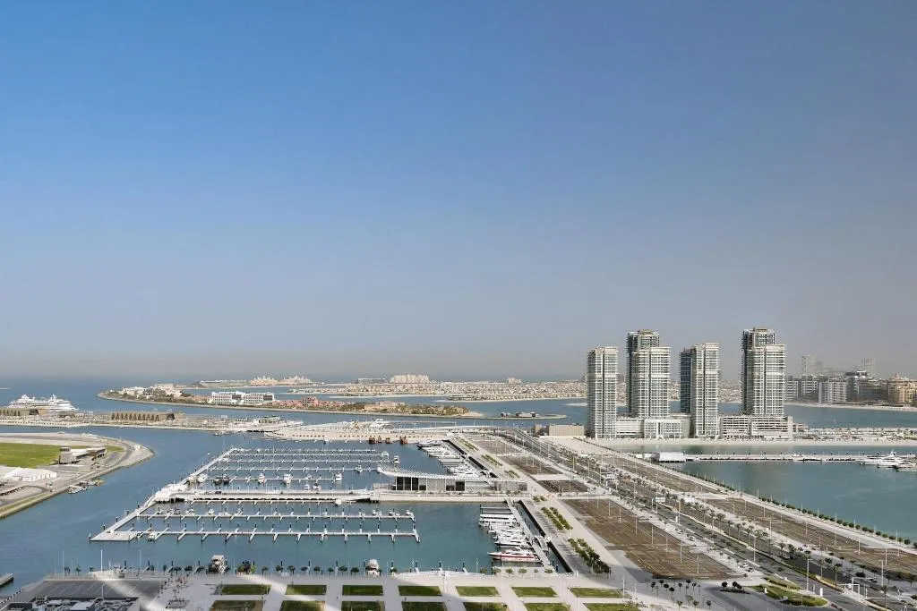 Room, Dubai Marriott Harbour Hotel & Suites, Dubai