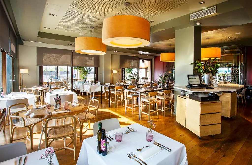 Restaurant, Qgat Suites & Events, Barcelona