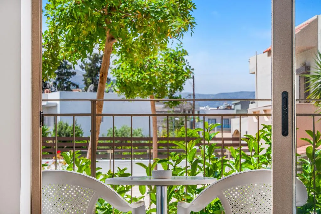 TWIN SUPERIOR TWO DOUBLE BEDS Room, Creta Verano, Crete