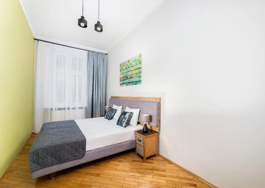 APARTMENT DELUXE THREE BEDROOM Room, 1898 Parkside Boutique Residence, Krakow